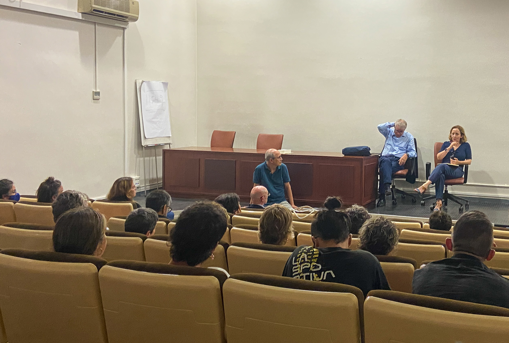 CSIC president, Eloísa del Pino, visiting GEO3BCN-CSIC.